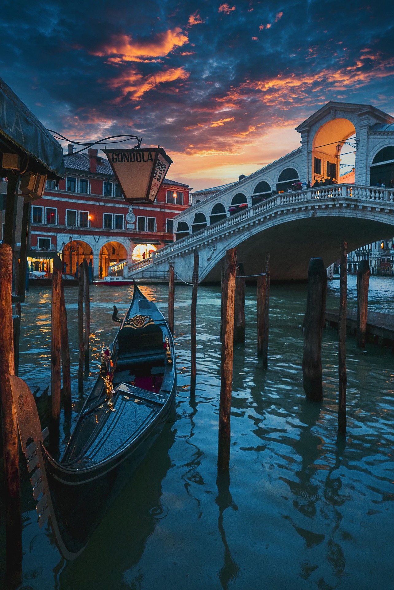 Timeless Romance in Venice Italy | Iconic view of Venice cityscape with historic buildings and picturesque canals, epitomizing the timeless beauty of this romantic Italian destination.